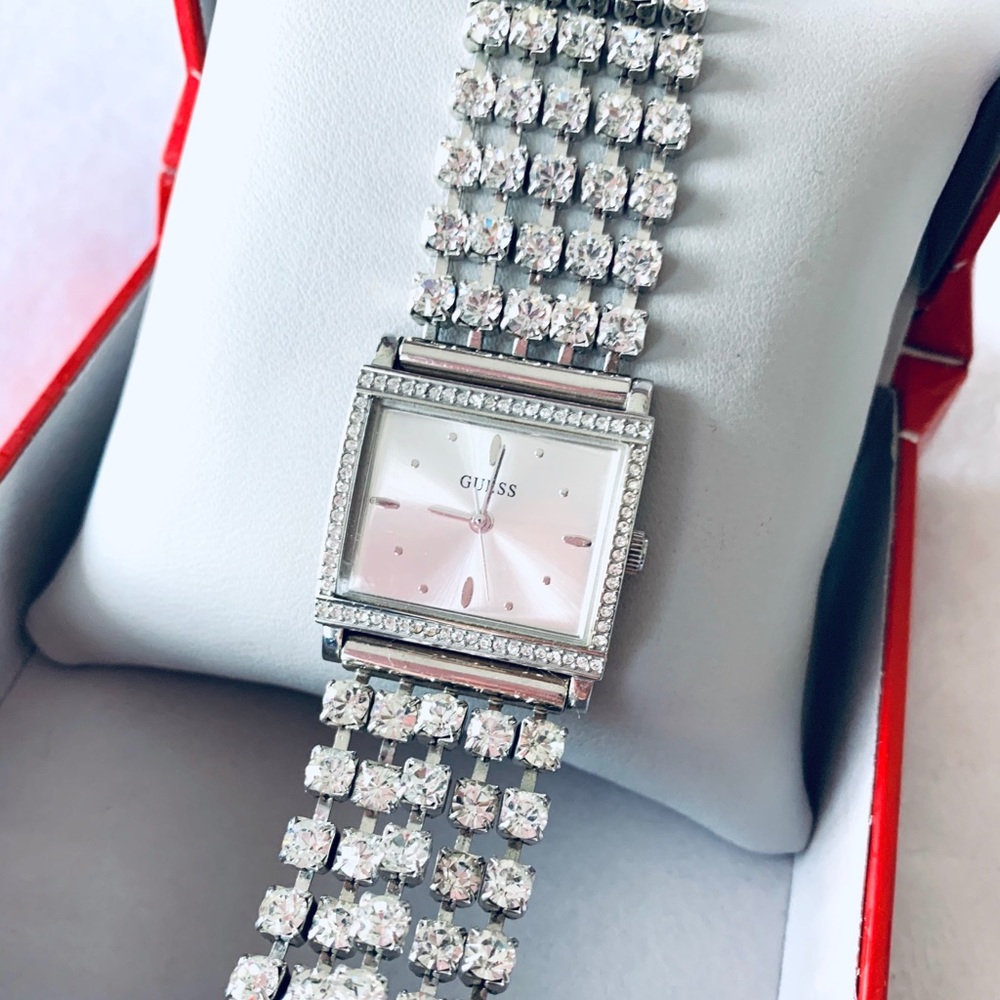 💎 SWAROVSKI x GUESS FULLY ENCRUSTED WRISTWATCH 😍